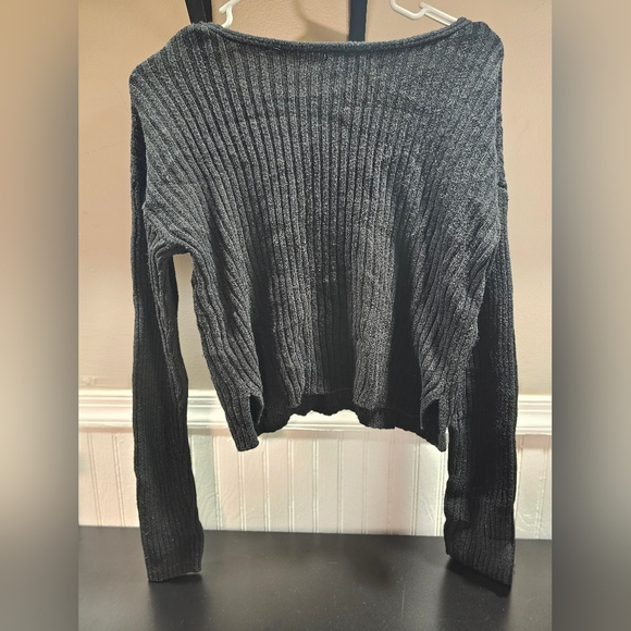 Wild Fable Black Cropped Sweater Small - Picture 3 of 3
